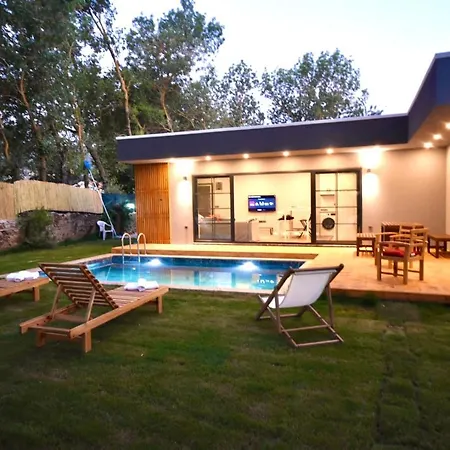 Riva - Kayakoey De 2+1 Tatil Villasi Appartement